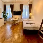 Ars Longa Apartment Ljubljana