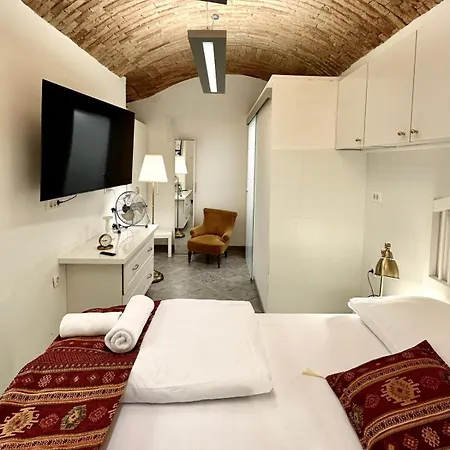 Ars Longa דירה *