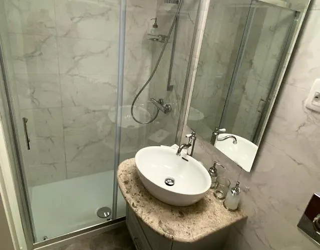 Ars Longa לובליאנה