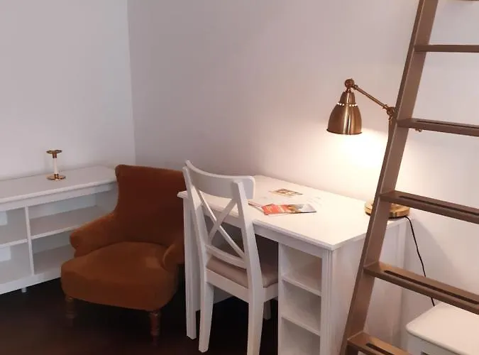 Ars Longa דירה *