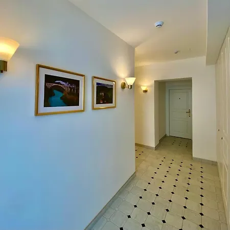 Ars Longa Appartement
