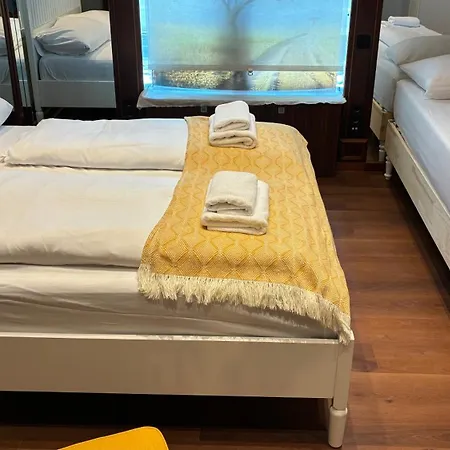 Apartma Ars Longa *